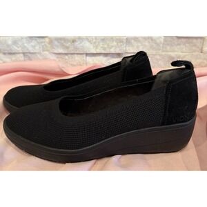 Vionic Jacey Wedge Knits Blk Vio Technology Casual Comfort Size 8 Excellent!